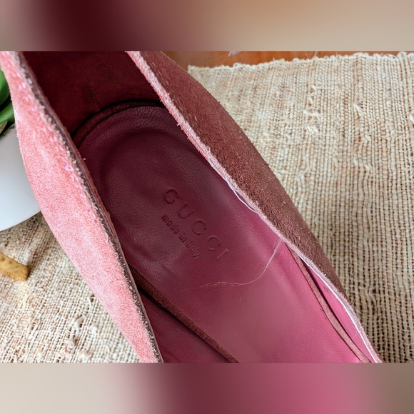 Gucci • Pink Champagne / Rose Suede Peep Toe Platform Pumps - Picture 7 of 7